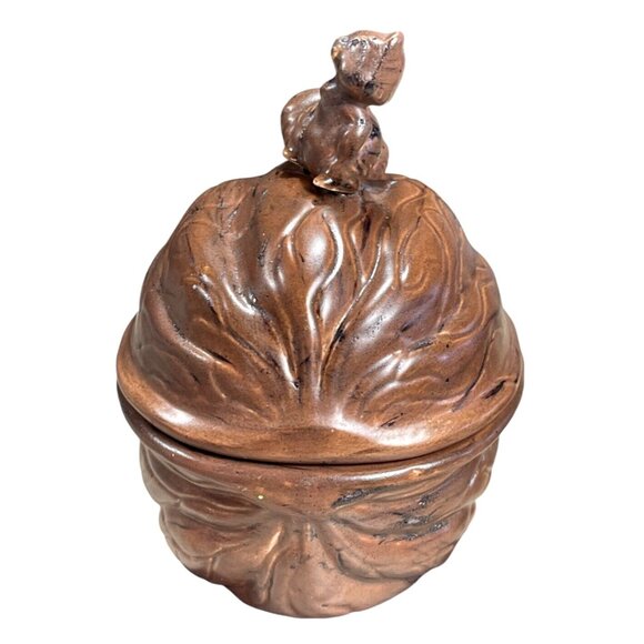 Vintage Style Squirrel Walnut Nut Bowl Ceramic Acorn Lidded Bowl Retro Singned - Picture 3 of 11